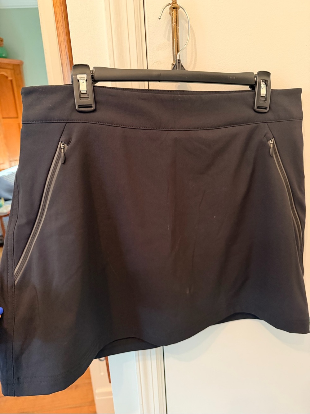 Columbia Black Women's Athletic Mini Skirt/skort with Zipper Pockets Large